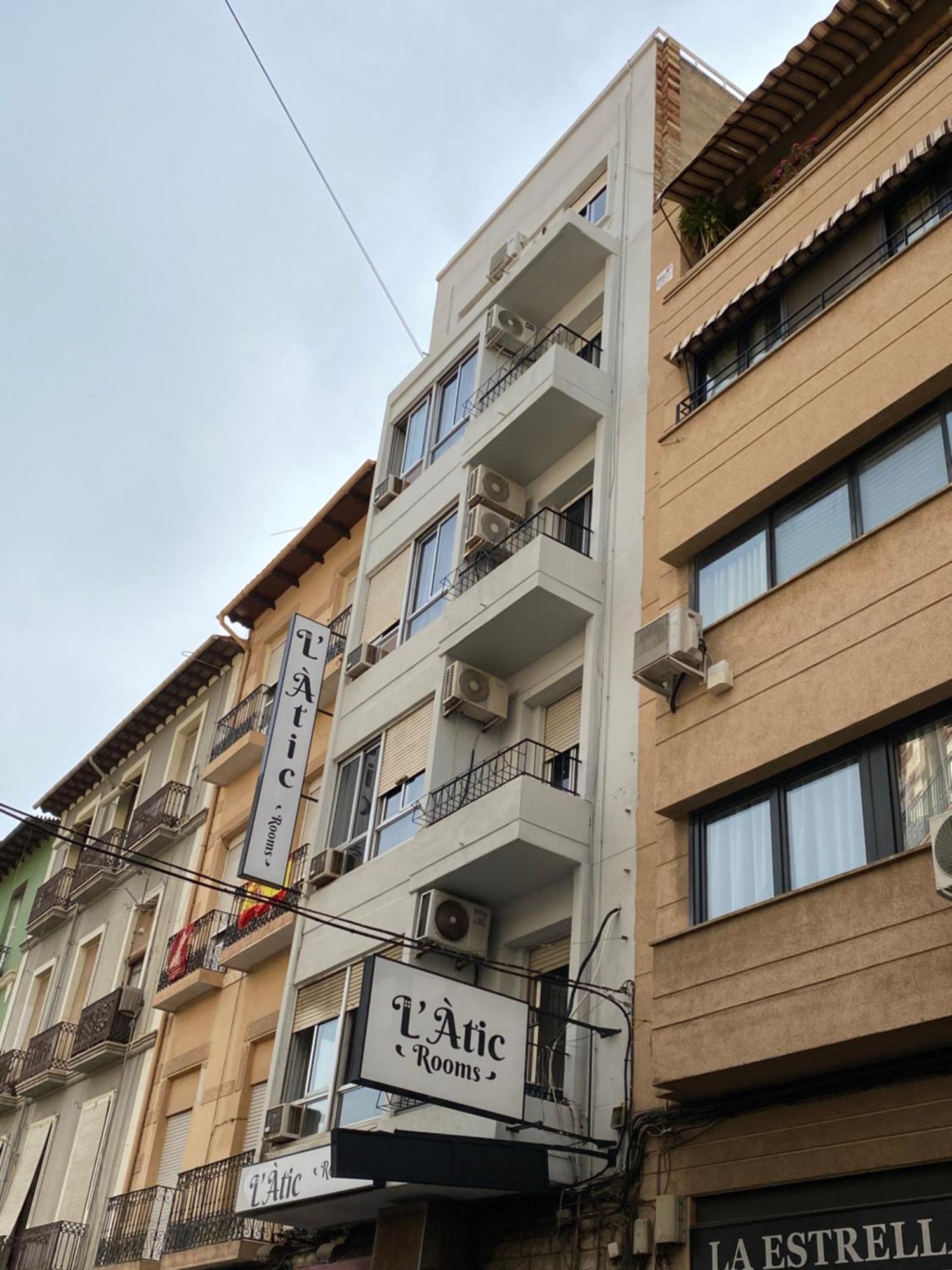 Latic Rooms لقنت المظهر الخارجي الصورة