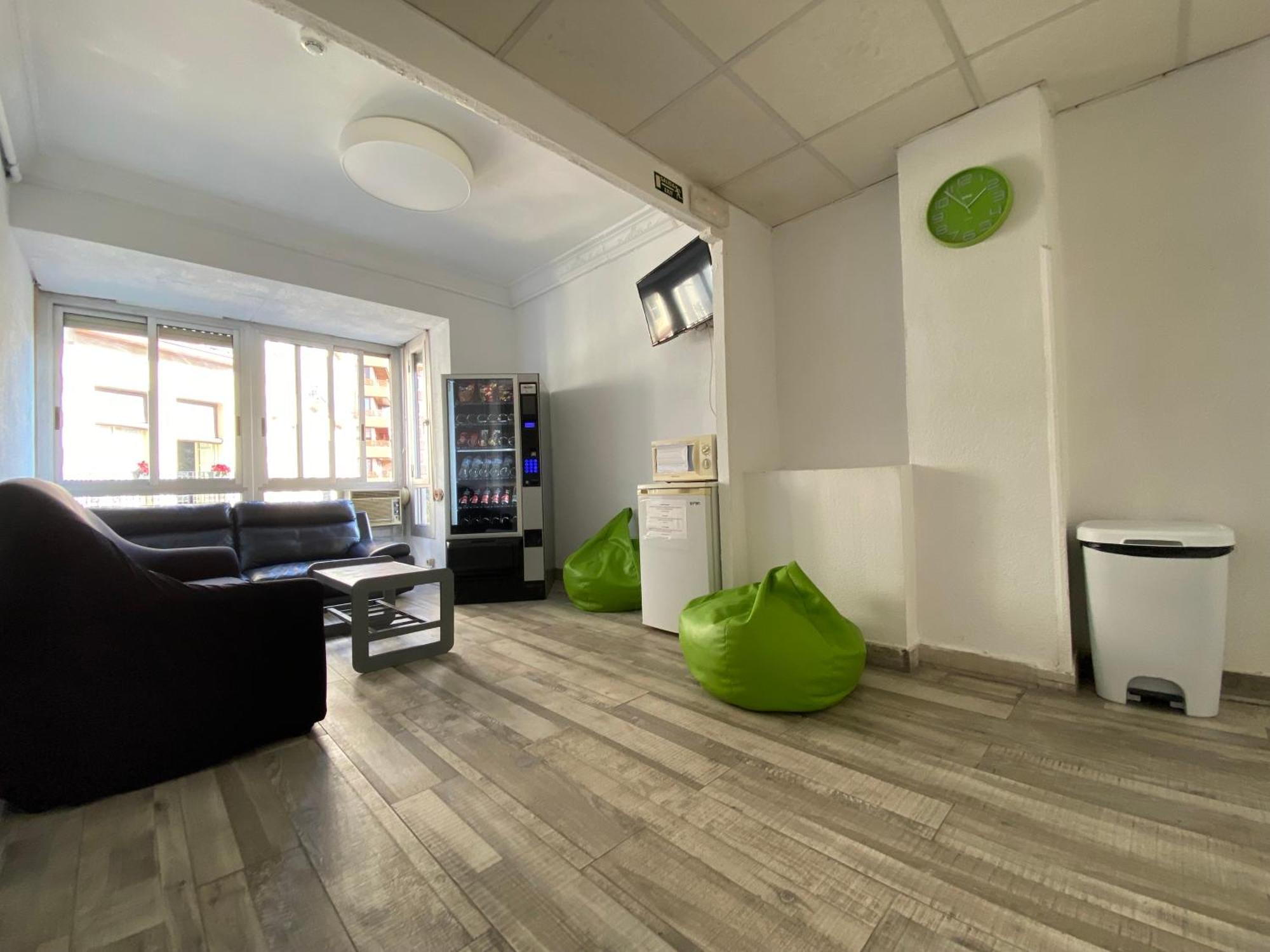 Latic Rooms لقنت المظهر الخارجي الصورة