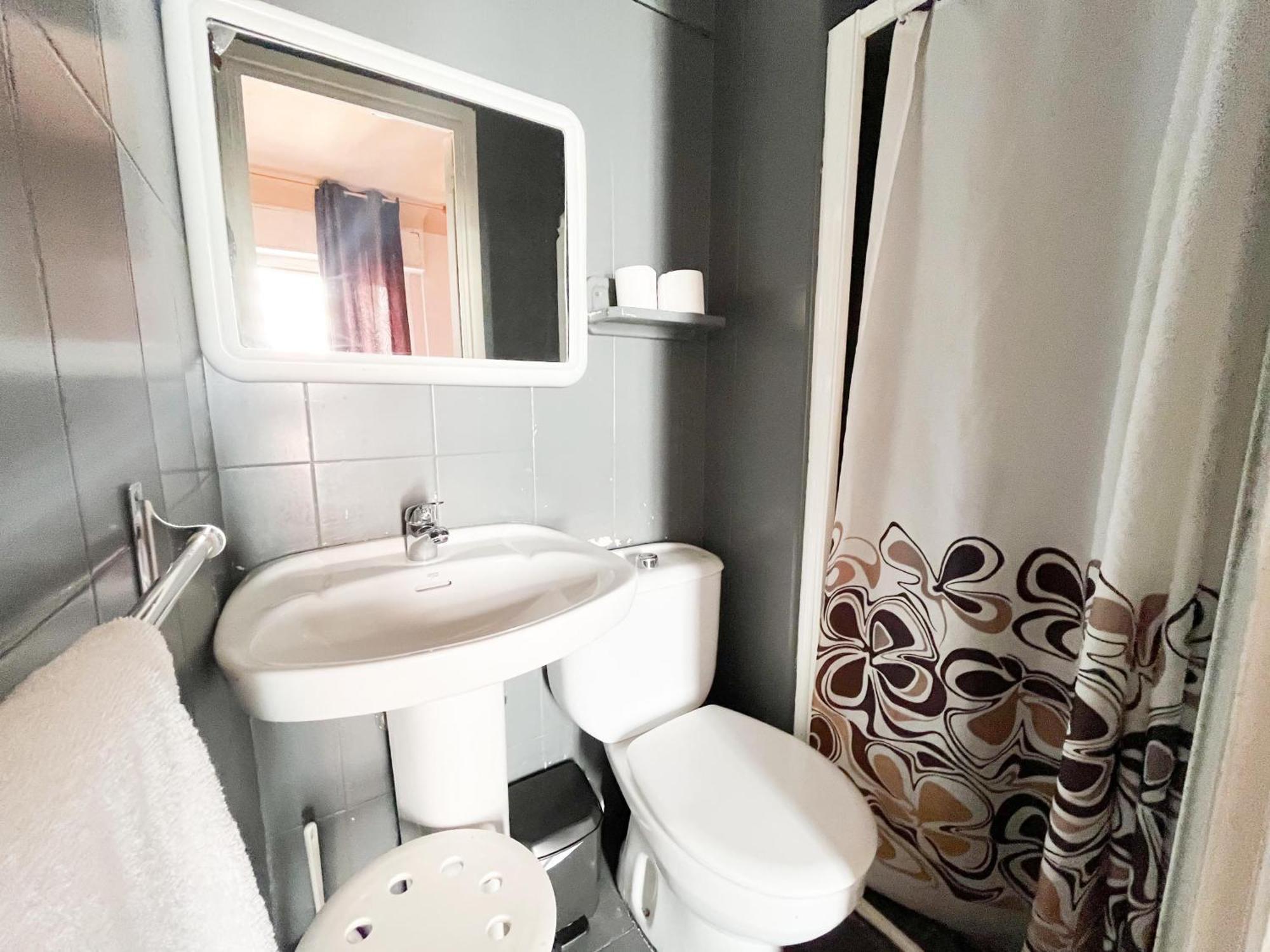 Latic Rooms لقنت المظهر الخارجي الصورة