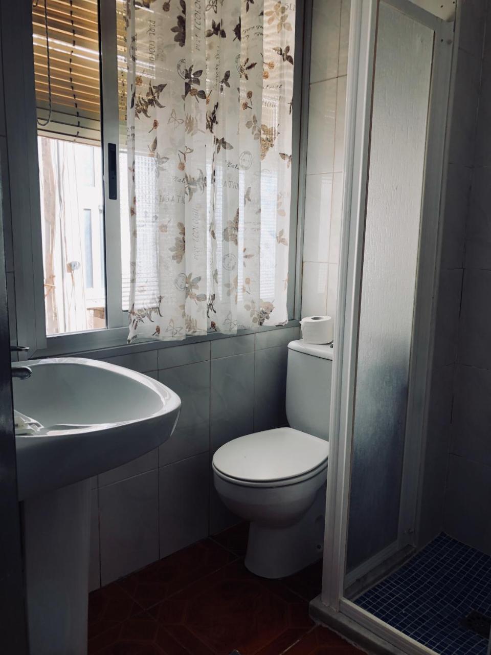 Latic Rooms لقنت المظهر الخارجي الصورة