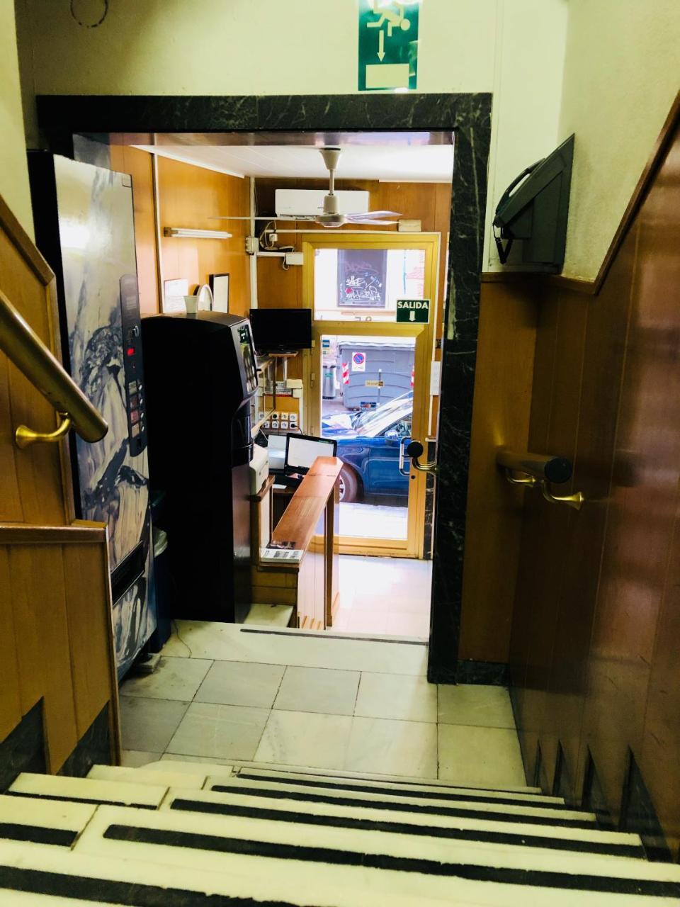 Latic Rooms لقنت المظهر الخارجي الصورة