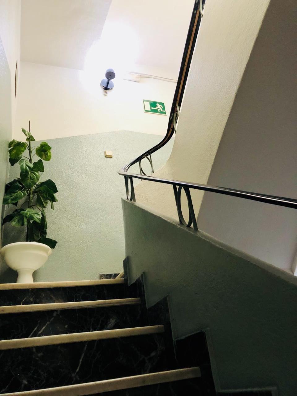 Latic Rooms لقنت المظهر الخارجي الصورة